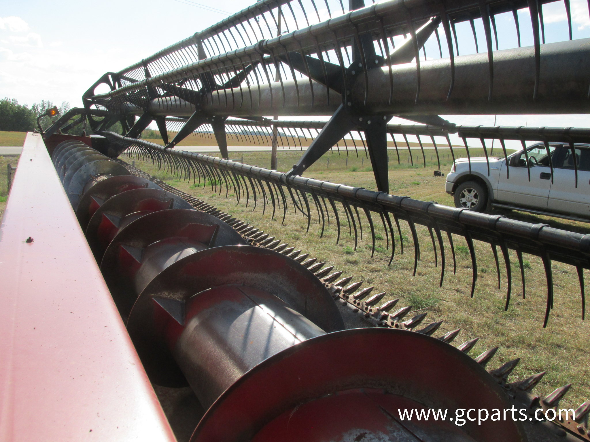 1010 30FT HEADER W/PU REEL